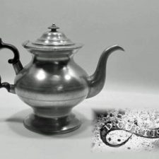 7½” Teapot by Daniel Curtiss